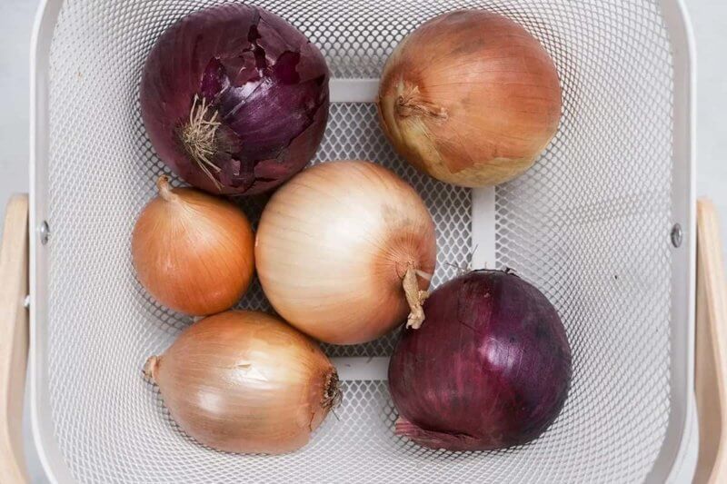 how long do onions last in the fridge