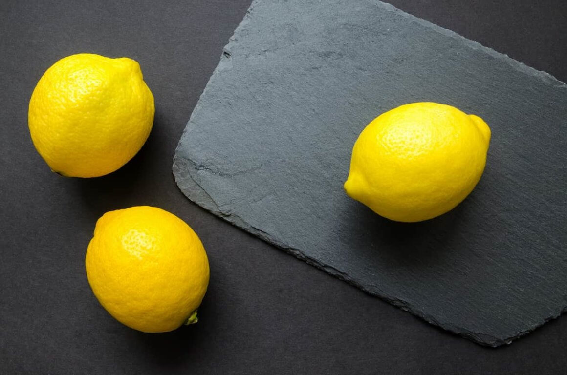 How Much Vitamin C is in a Lemon’s Juice and Peel? how much vitamin c is in a lemon
