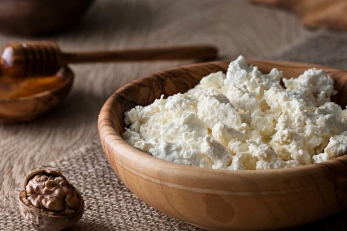 What Do Vegetarians Eat For Protein? cottage cheese