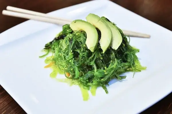 What Does Seaweed Taste Like? seaweed