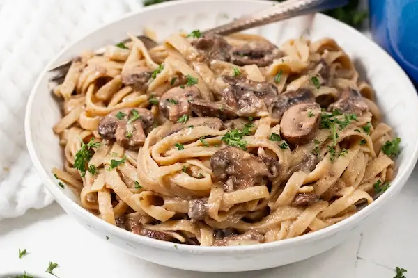 Creamy Vegan Mushroom Pasta