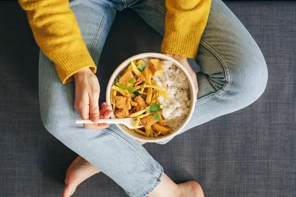 How Long Does Cooked Tofu Last In The Fridge? eating tofu