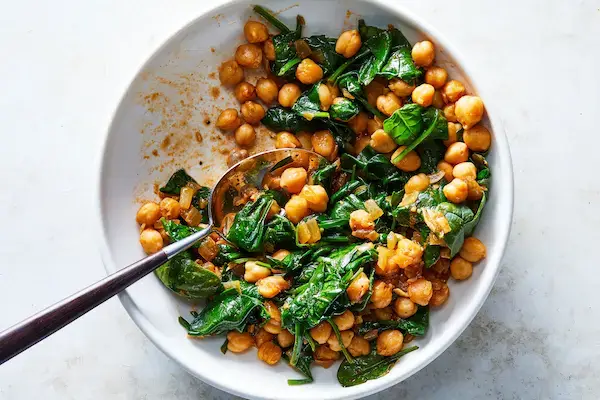 Garlicky Spinach And Chickpea Soup garlicky spinach and chickpea soup